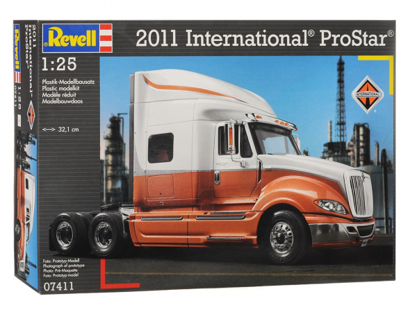 07411 Revell Грузовик International ProStar (1:25)