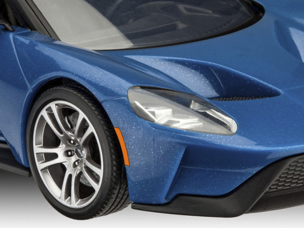 67678 Revell Подарочный набор с моделью автомобиля Ford GT, 2017 (1:24)