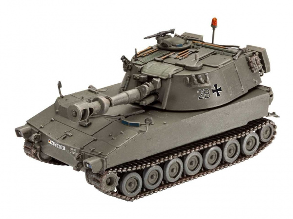 03305 Revell Самоходная гаубица M109 G (1:72)