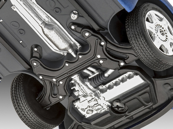 07643 Revell Автомобиль Volkswagen New Beetle (1:24)