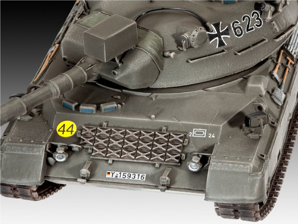 03258 Revell Немецкий танк Leopard 1A1 (1:35)
